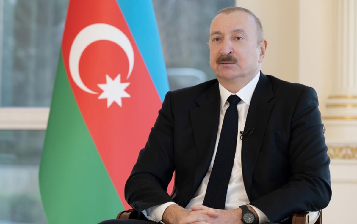 İlham Əliyevlə Merts mətbuat konfransı keçirir İlham Əliyevlə Merts mətbuat konfransı keçirir