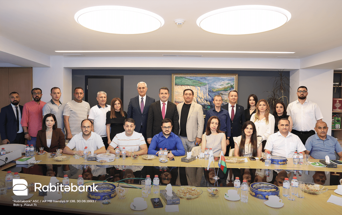 Rabitəbank Milli Mətbuat Günü münasibətilə media nümayəndələri ilə görüş keçirib Rabitəbank Milli Mətbuat Günü münasibətilə media nümayəndələri ilə görüş keçirib