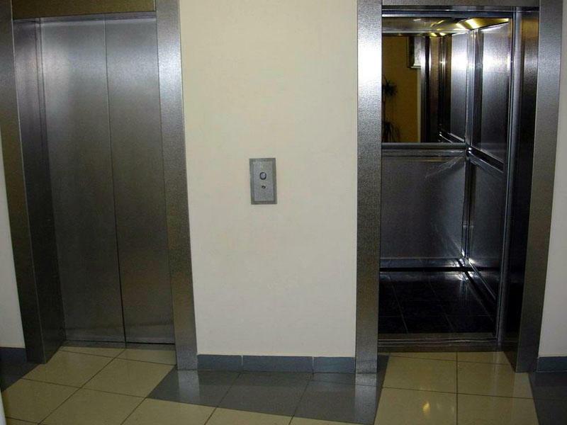 Bakıda bəzi liftlərin fəaliyyəti dayandırıldı Bakıda bəzi liftlərin fəaliyyəti dayandırıldı