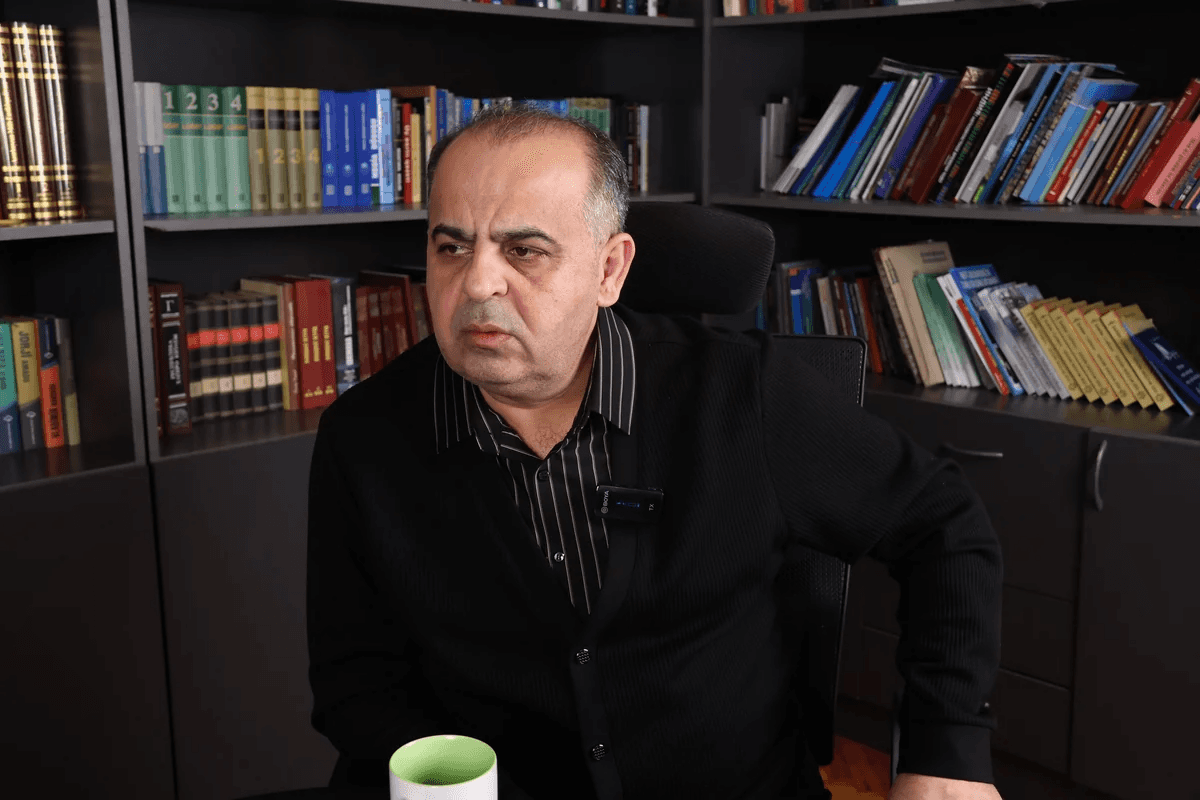 Əməkdar artist oğlunun toyunda müğənnilərə qadağa qoyub Əməkdar artist oğlunun toyunda müğənnilərə qadağa qoyub