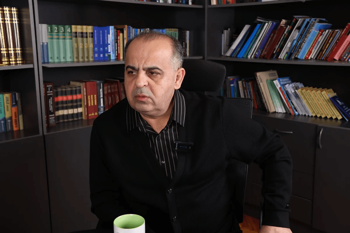 Əməkdar artist oğlunun toyunda müğənnilərə qadağa qoyub Əməkdar artist oğlunun toyunda müğənnilərə qadağa qoyub