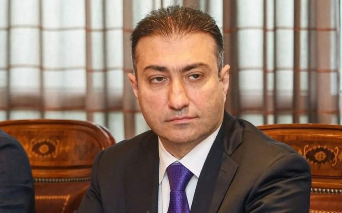 TƏBİB-in rəhbəri daha bir baş həkimi işdən çıxardı TƏBİB-in rəhbəri daha bir baş həkimi işdən çıxardı