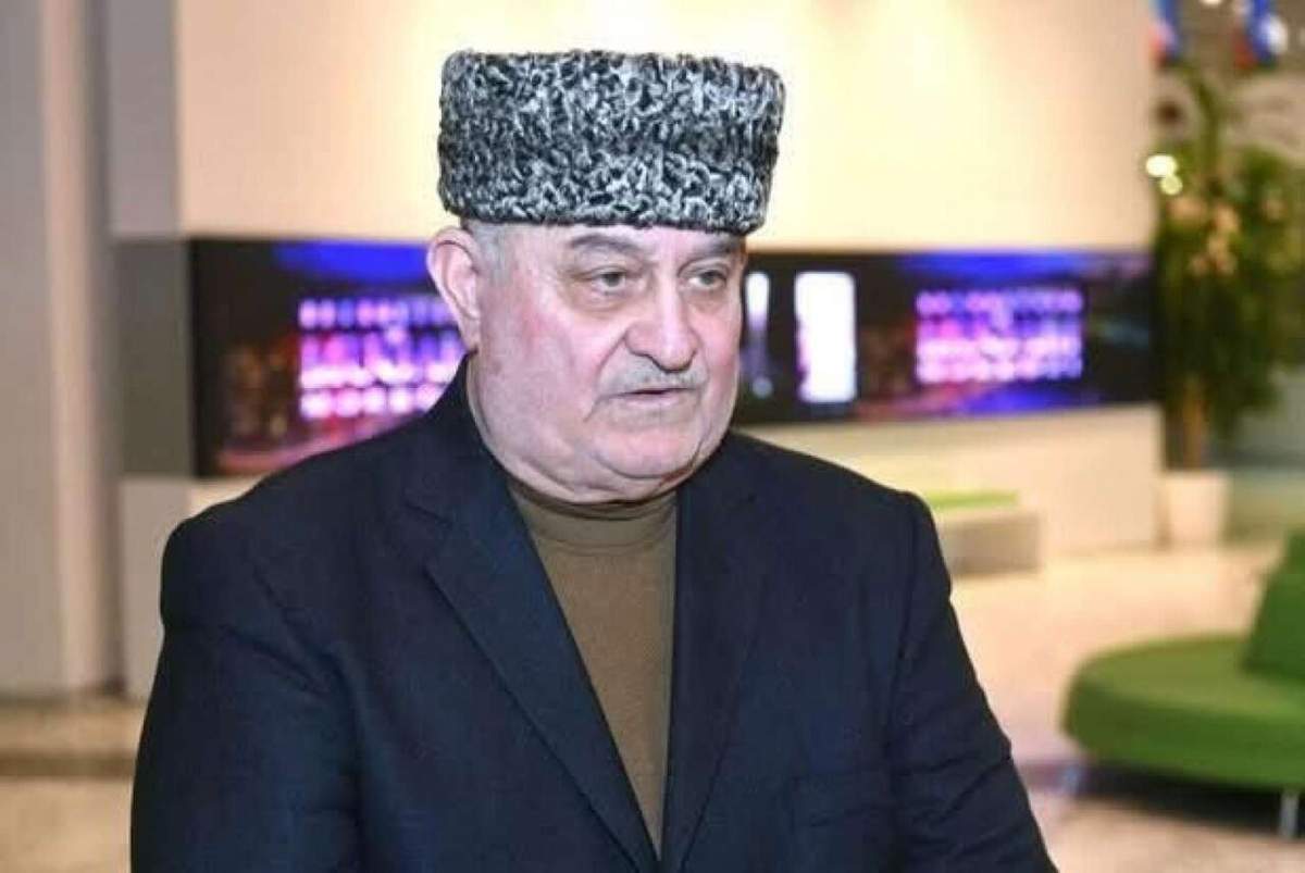 Xanəndə açıq ürək əməliyyatı keçirib Xanəndə açıq ürək əməliyyatı keçirib