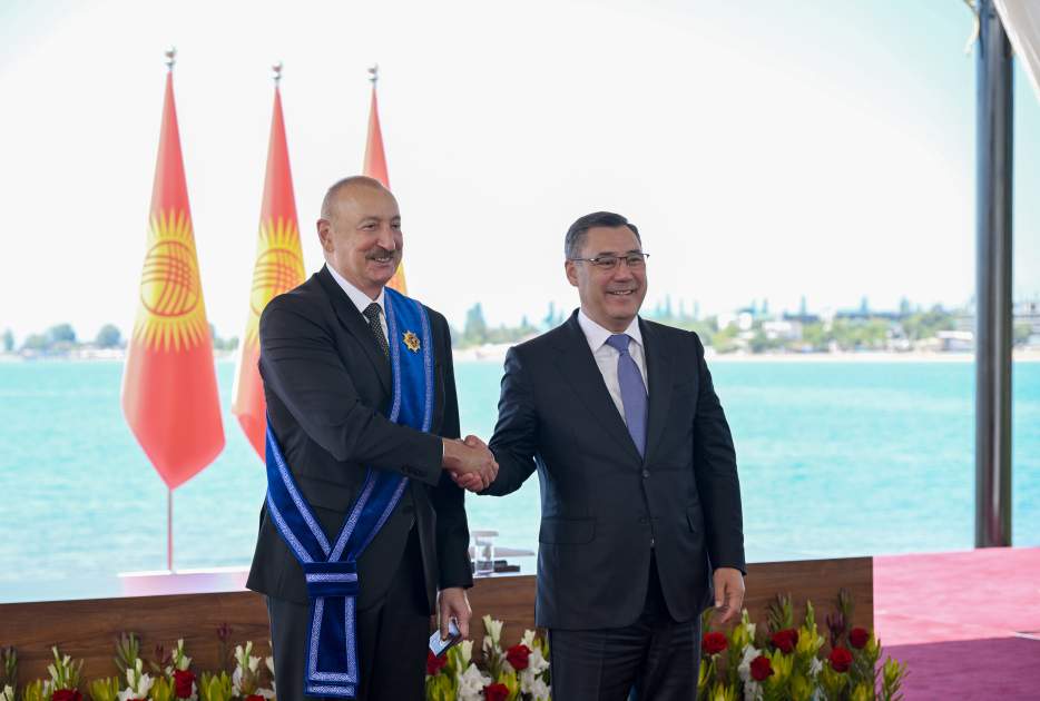 Prezidentlərin təltifolunma mərasimi keçirilib - FOTOLAR Prezidentlərin təltifolunma mərasimi keçirilib - FOTOLAR