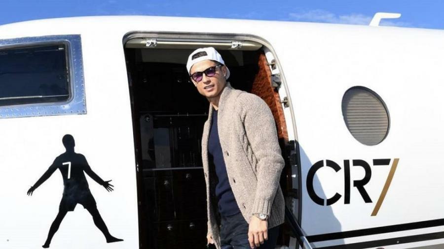 Ronaldo onunla gələn həftə nikaha daxil olacaq Ronaldo onunla gələn həftə nikaha daxil olacaq