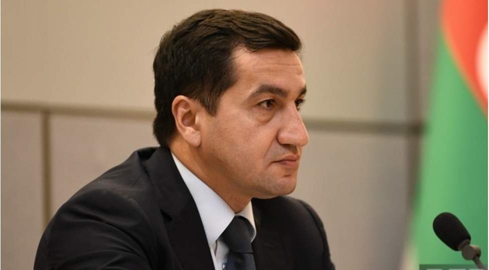 Hikmət Hacıyev: "Ərazi iddiaları çıxarıldıqdan sonra sülh üçün problem görmürük" Hikmət Hacıyev: "Ərazi iddiaları çıxarıldıqdan sonra sülh üçün problem görmürük"