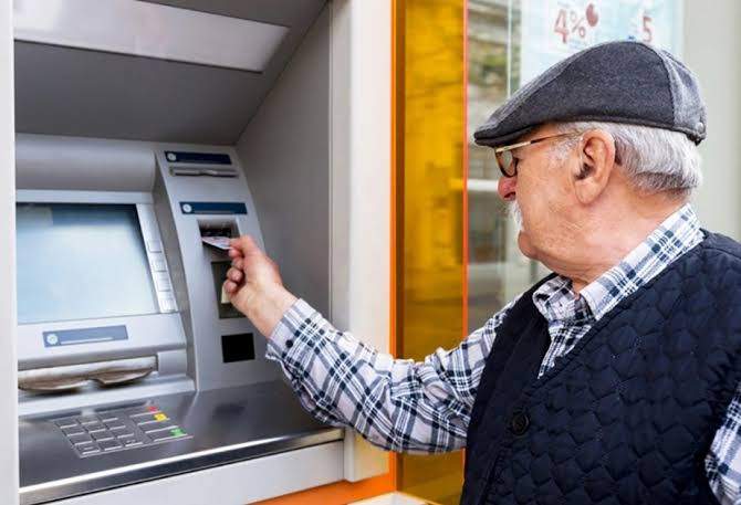 Pensiya alanlarla bağlı yeni xəbər Pensiya alanlarla bağlı yeni xəbər