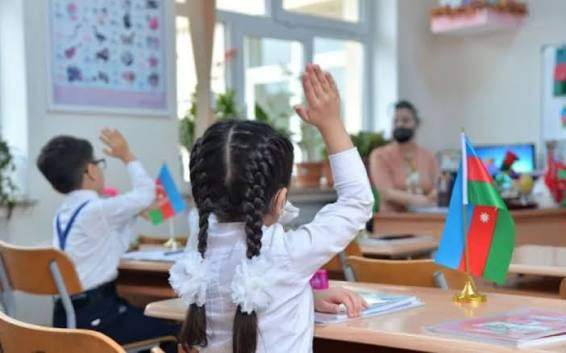 Müəllimin maaşı ilə bağlı mühüm xəbər - şagirdlərin nəticələrinə görə... Müəllimin maaşı ilə bağlı mühüm xəbər - şagirdlərin nəticələrinə görə...