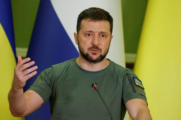 Zelenskidən iddialı açıqlama: "Liderlərdən biri olmaq istəyirik" Zelenskidən iddialı açıqlama: "Liderlərdən biri olmaq istəyirik"