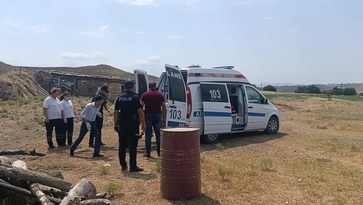 Tovuzda bibisini öldürən şəxs həbs edilib - FOTO Tovuzda bibisini öldürən şəxs həbs edilib - FOTO