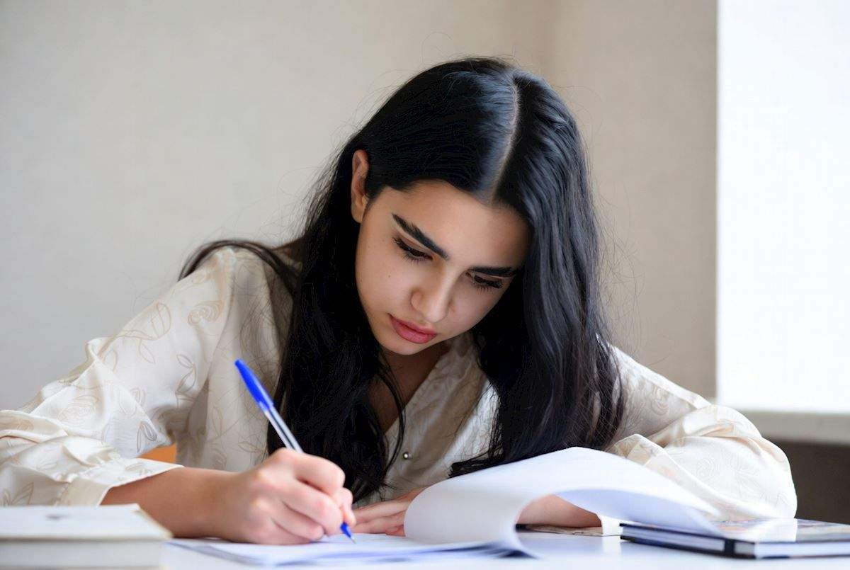 Bu universitet tələbələrə xüsusi təqaüd ayırdı - ayda 200 AZN Bu universitet tələbələrə xüsusi təqaüd ayırdı - ayda 200 AZN