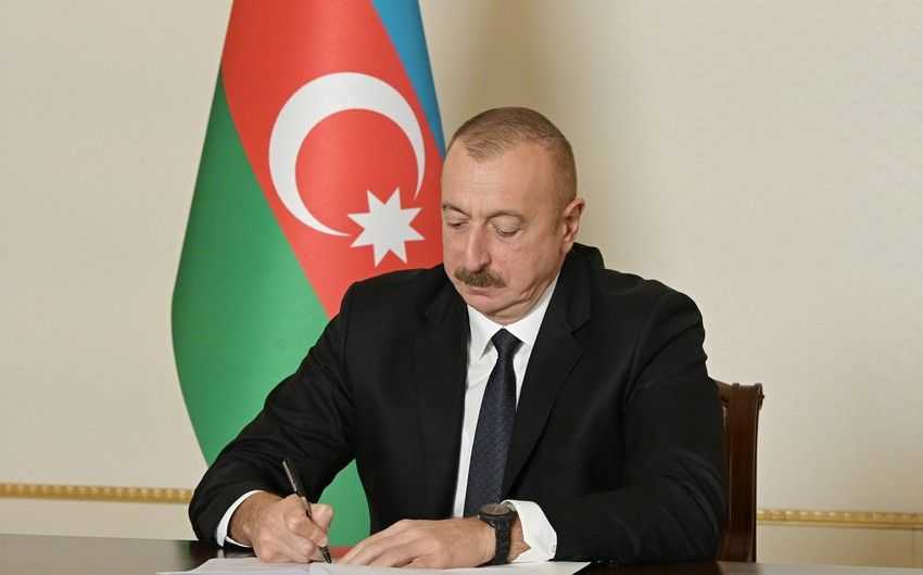 İlham Əliyev bəzi səfirləri geri çağırdı İlham Əliyev bəzi səfirləri geri çağırdı