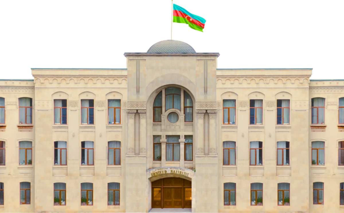 Səhiyyə Nazirliyi kosmetoloqla bağlı Baş Prokurorluğa müraciət etdi Səhiyyə Nazirliyi kosmetoloqla bağlı Baş Prokurorluğa müraciət etdi
