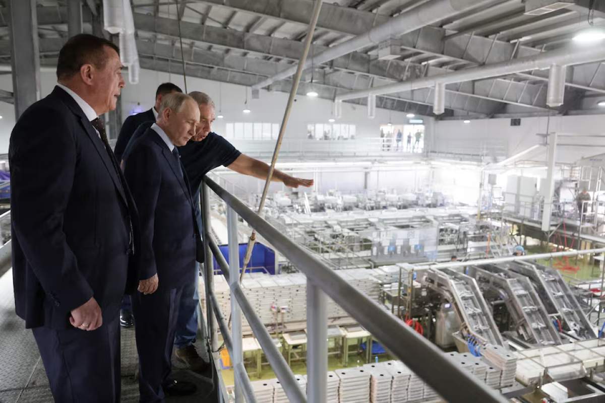 Putin Yaponiyanı əsəbiləşdirdi: Səfir XİN-ə çağrıldı Putin Yaponiyanı əsəbiləşdirdi: Səfir XİN-ə çağrıldı