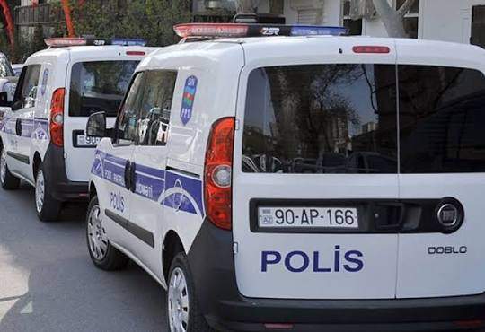 Şəmkirdə 48 yaşlı kişi öldürüldü - Həmkəndlisi saxlanıldı Şəmkirdə 48 yaşlı kişi öldürüldü - Həmkəndlisi saxlanıldı