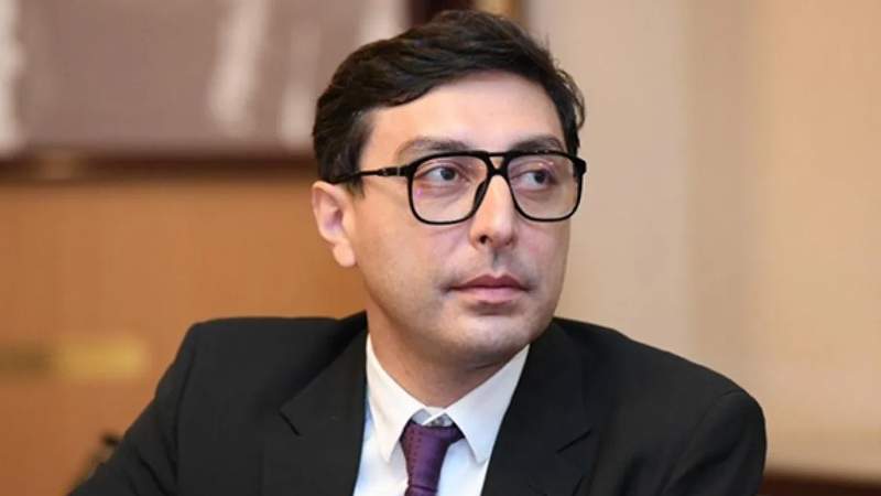 Nazir onu direktor təyin etdi Nazir onu direktor təyin etdi
