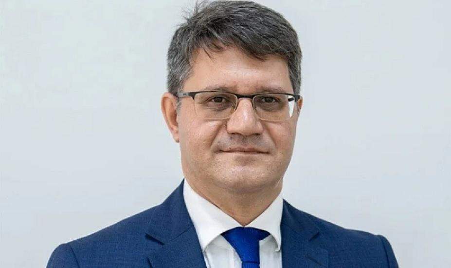 Nazir Rövşən Fətullayevi müdir təyin etdi Nazir Rövşən Fətullayevi müdir təyin etdi