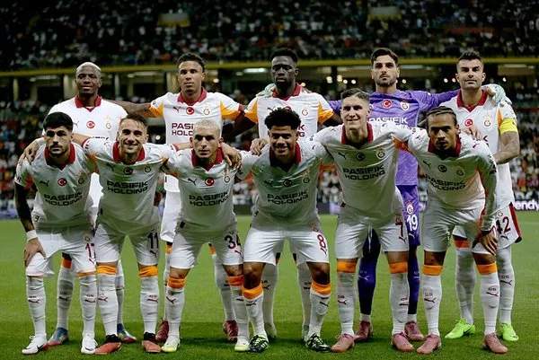 "Qalatasaray"da gözlənilməz ayrılıq "Qalatasaray"da gözlənilməz ayrılıq