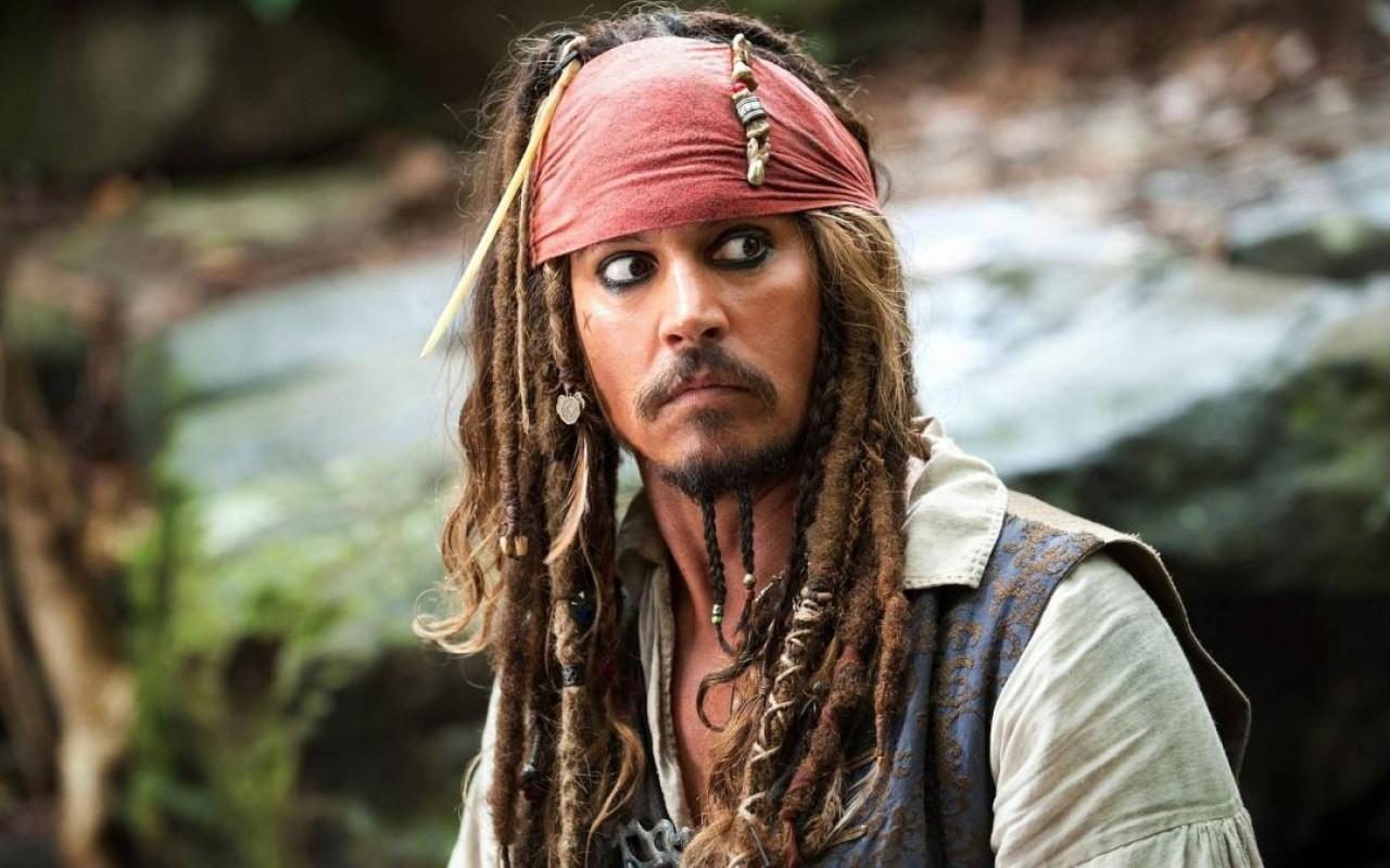 Conni Depp “Cek Sparrou” roluna qayıdır