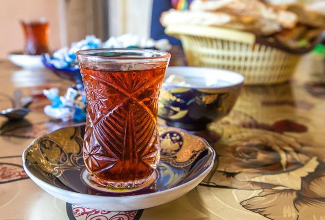 Çayxorlara pis xəbər: Çayı bununla içirsinizsə...