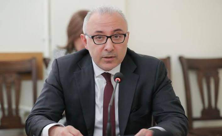 Paşinyanın yeni Moskva kartı: biznesmenin yerinə Çin təcrübəsi... Paşinyanın yeni Moskva kartı: biznesmenin yerinə Çin təcrübəsi...