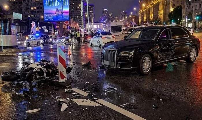 Məşhur partiya sədri lüks avtomobili ilə qəzaya düşdü Məşhur partiya sədri lüks avtomobili ilə qəzaya düşdü