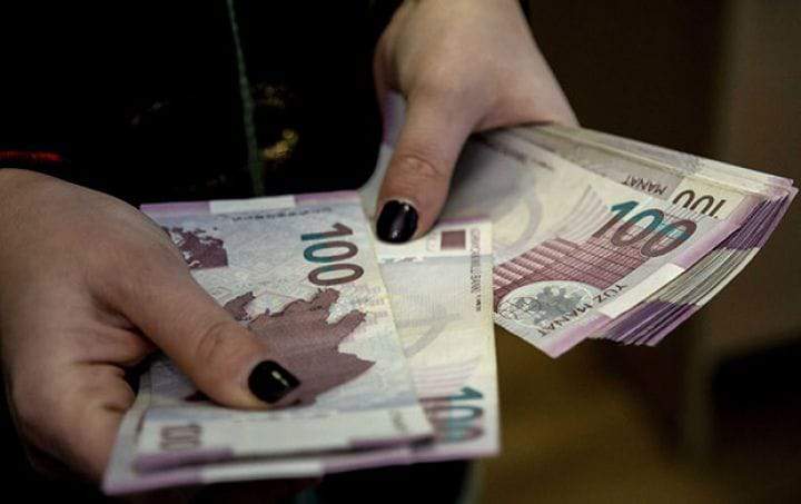 Niyə bəzi insanlar pul qoxusunu sevir – Bunun səbəbi nədir? Niyə bəzi insanlar pul qoxusunu sevir – Bunun səbəbi nədir?