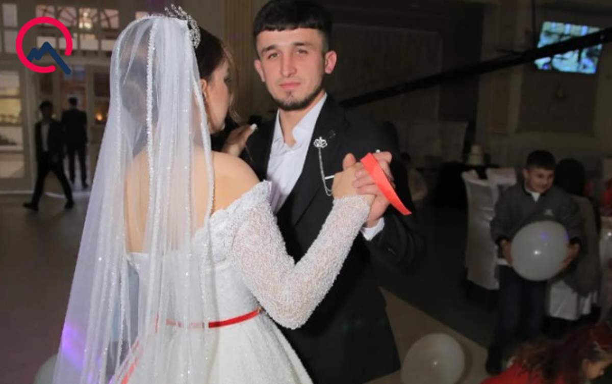 Maşında yanaraq ölən Əfqan yeni evlənibmiş – FOTOLAR Maşında yanaraq ölən Əfqan yeni evlənibmiş – FOTOLAR