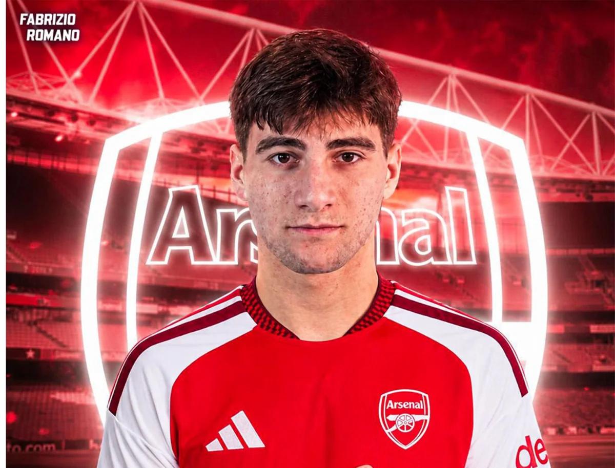Gürcü futbolçu "Arsenal"a keçəcək