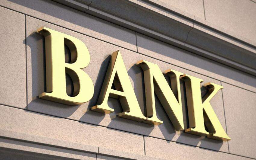 Əhalinin banklardakı pulu 18 milyard manata çatıb Əhalinin banklardakı pulu 18 milyard manata çatıb