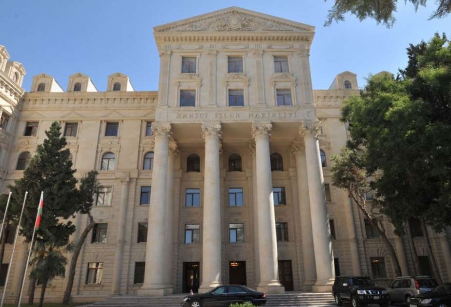 Azərbaycan XİN Türkiyə xalqını və dövlətini təbrik etdi Azərbaycan XİN Türkiyə xalqını və dövlətini təbrik etdi