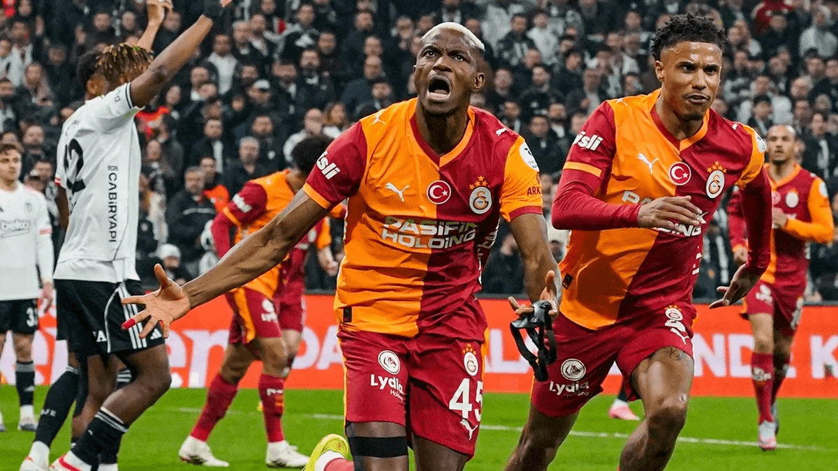 “Qalatasaray” liderliyə yüksəldi “Qalatasaray” liderliyə yüksəldi