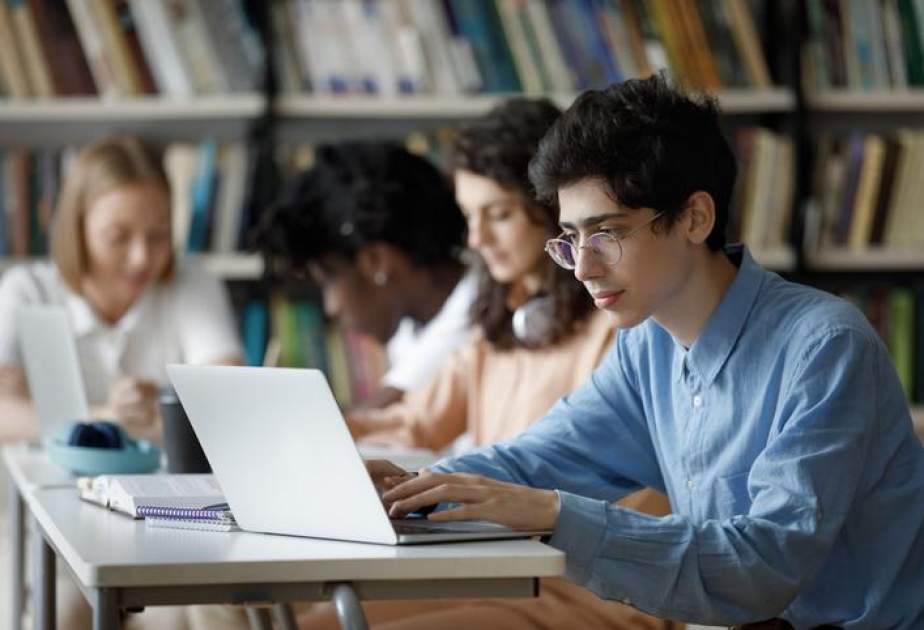 Universitetlərdə təhsil haqları artdı - Yeni QİYMƏTLƏR Universitetlərdə təhsil haqları artdı - Yeni QİYMƏTLƏR