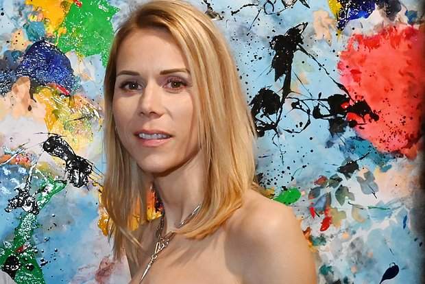 Makronun ögey qızı özündən 20 yaş kiçik tələbə ilə sevgili oldu Makronun ögey qızı özündən 20 yaş kiçik tələbə ilə sevgili oldu
