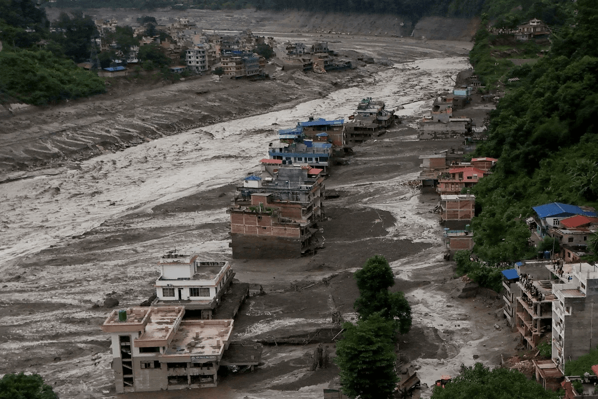 Nepalda daşqın və sürüşmə: Ölənlərin sayı 1 287-yə çatdı