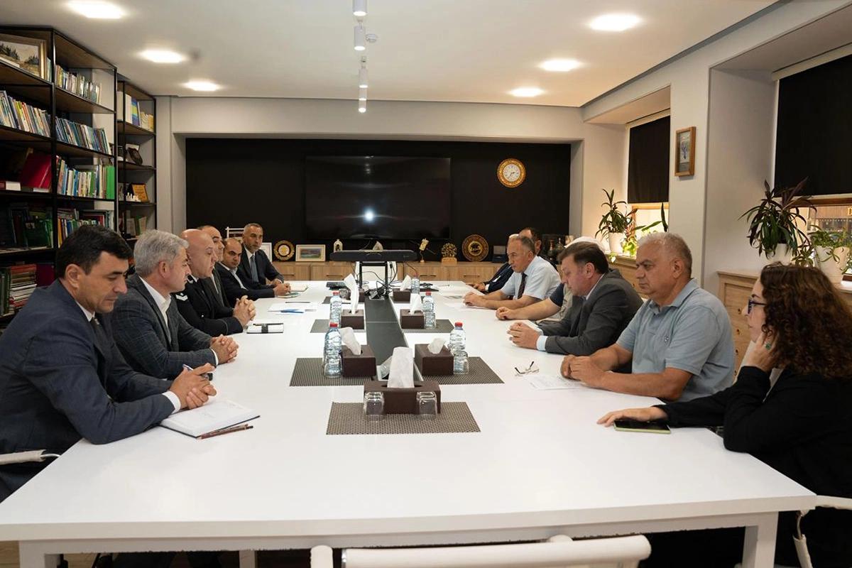 Nazirlikdə mühüm görüş keçirildi Nazirlikdə mühüm görüş keçirildi