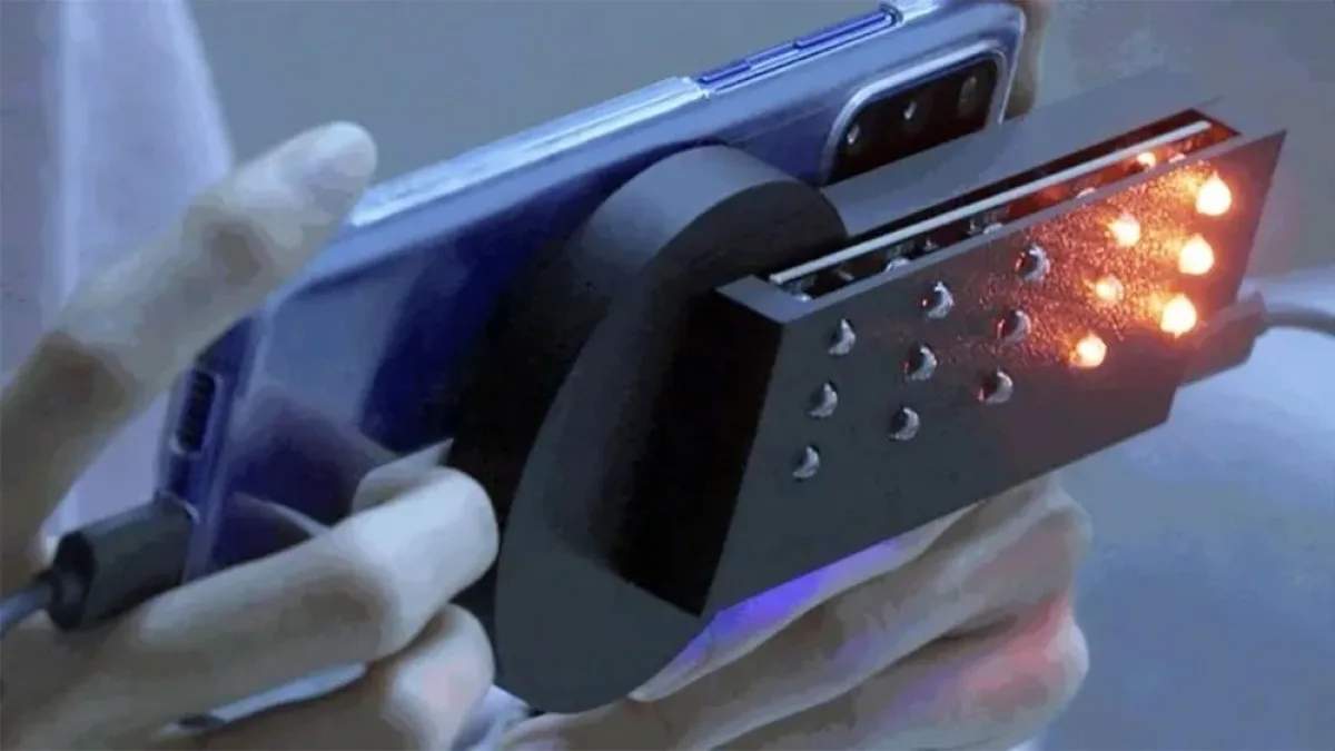 Telefonla gizli kameraları aşkarlayan cihaz hazırlandı Telefonla gizli kameraları aşkarlayan cihaz hazırlandı