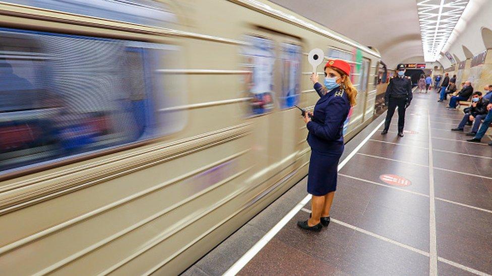 Metroda sərnişin sayı azalıb