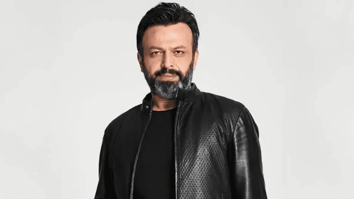 Tanınmış aktyor vəfat etdi Tanınmış aktyor vəfat etdi