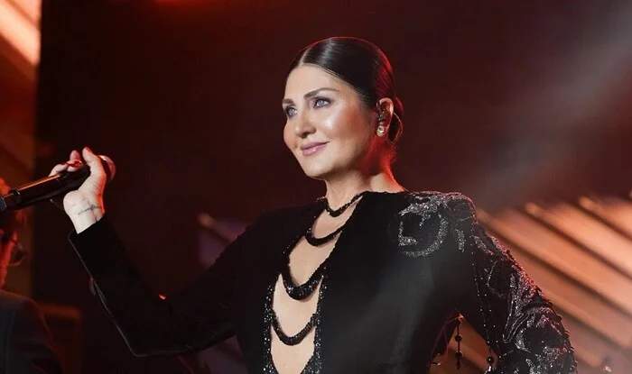 Sibel Can bu xəstəlikdən əziyyət çəkir Sibel Can bu xəstəlikdən əziyyət çəkir