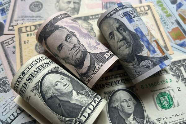 Dolların ilin sonuna olan məzənnəsi AÇIQLANDI Dolların ilin sonuna olan məzənnəsi AÇIQLANDI