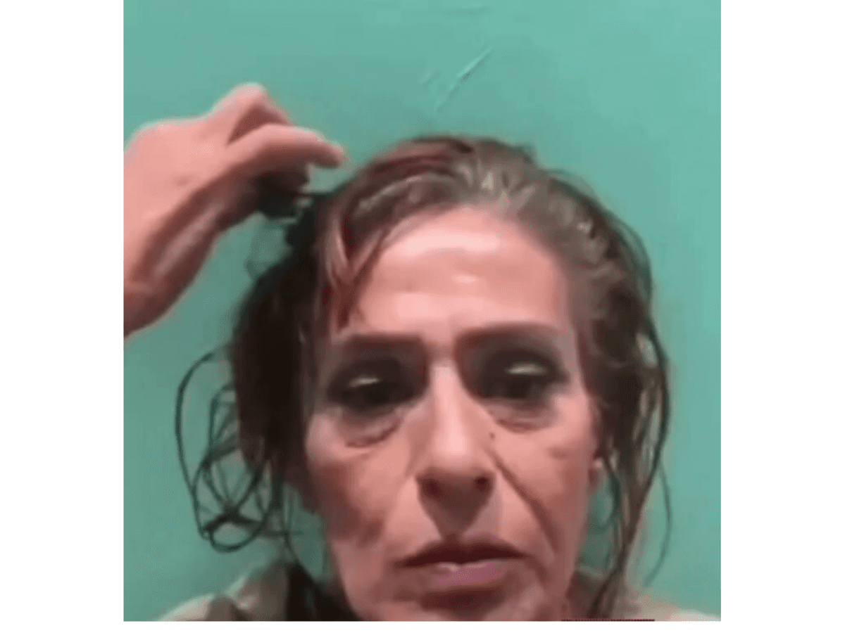 “Allahım, nə qədər gözələm, özümə heyran oluram" - VİDEO “Allahım, nə qədər gözələm, özümə heyran oluram" - VİDEO