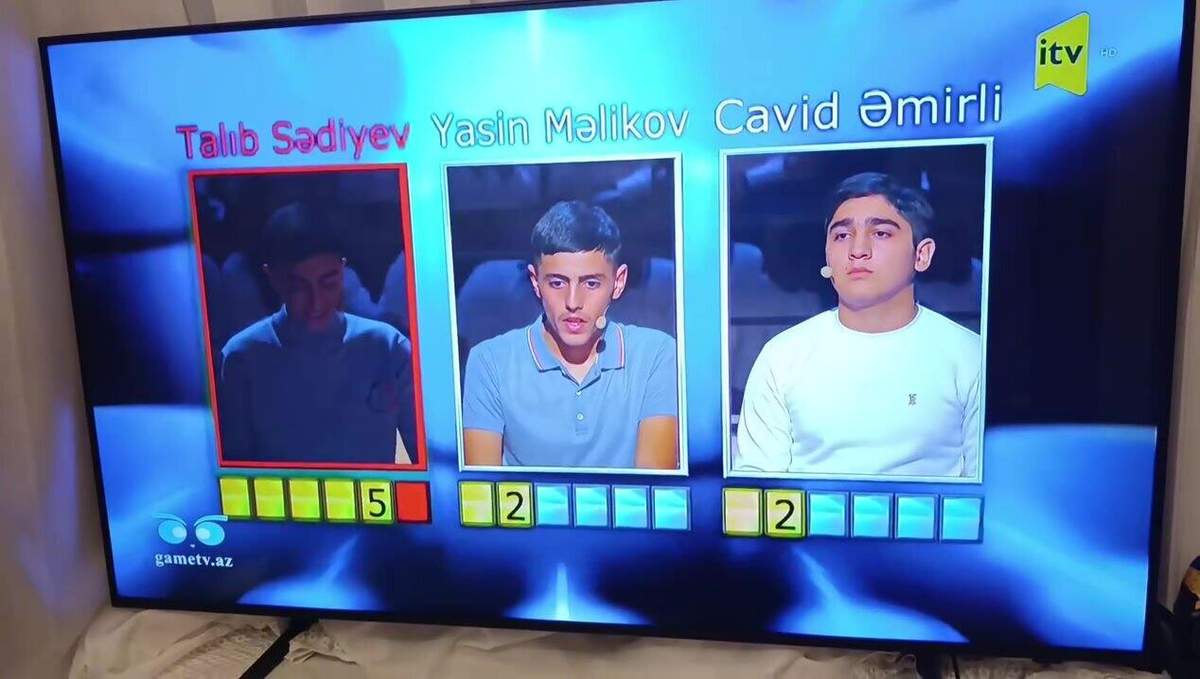 “Əlaçı” verilişində səhv cavab doğru sayıldı - Video “Əlaçı” verilişində səhv cavab doğru sayıldı - Video