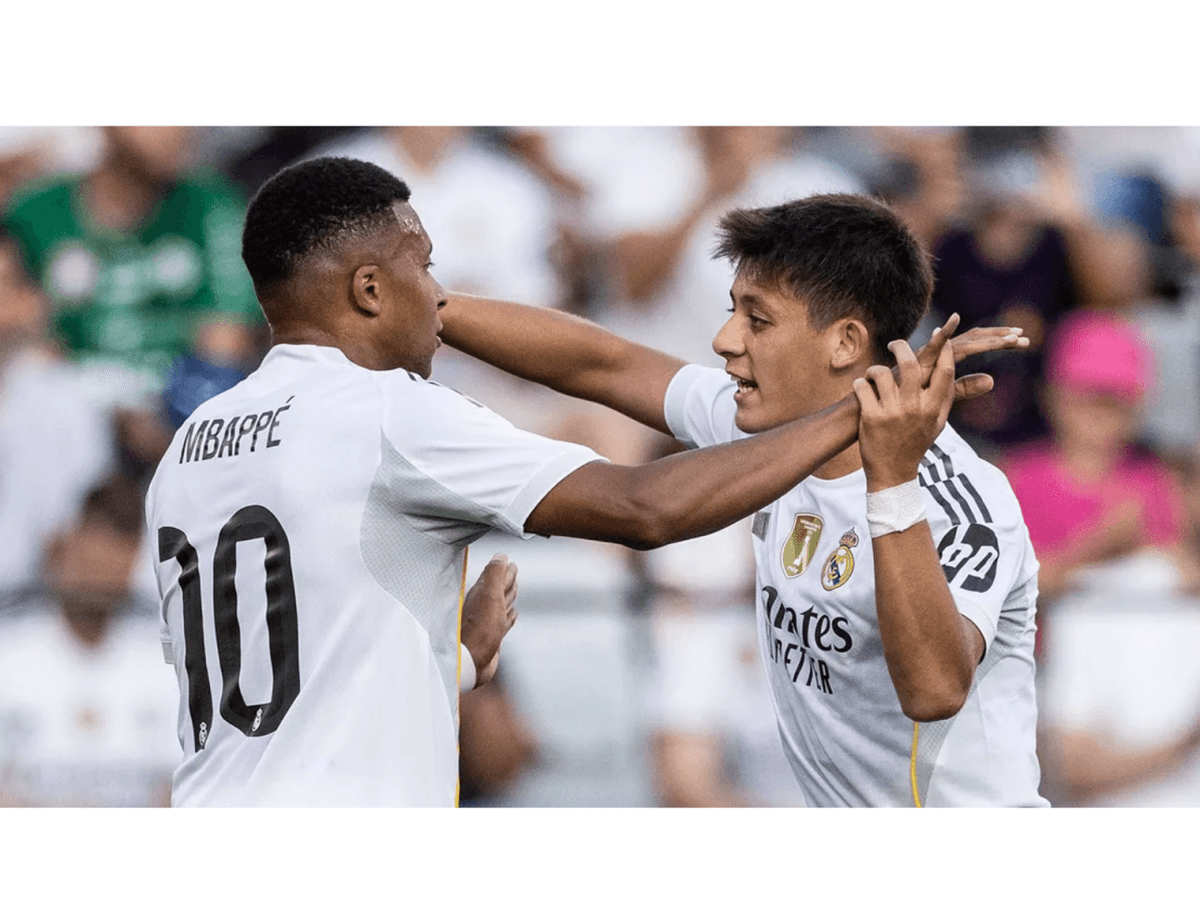 Mbappe Ardadan danışdı: “1 saniyə göz-gözə gəlməyimiz kifayətdir” Mbappe Ardadan danışdı: “1 saniyə göz-gözə gəlməyimiz kifayətdir”