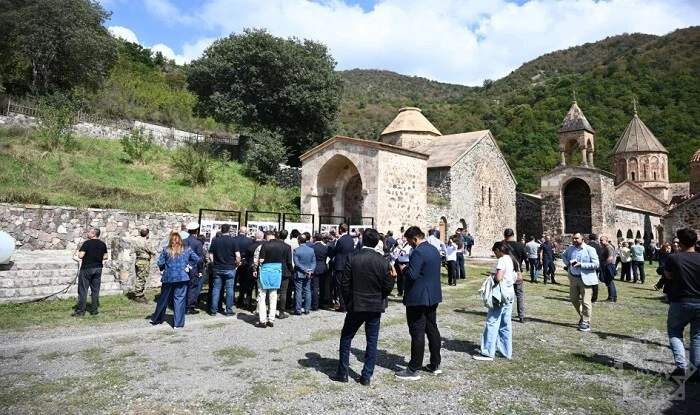 Ermənilər narahat olmalı deyil, xəcalət çəkməlidir! Ermənilər narahat olmalı deyil, xəcalət çəkməlidir!
