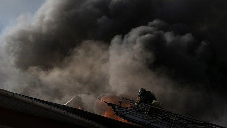 Rusiyaya dron hücumu: neft emalı zavodunda yanğın oldu