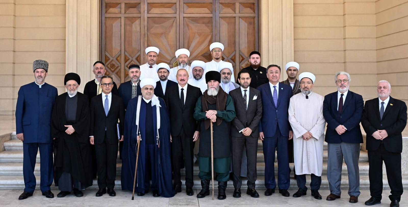 Prezidentdən İslam dünyasına MÜHÜM MESAJ