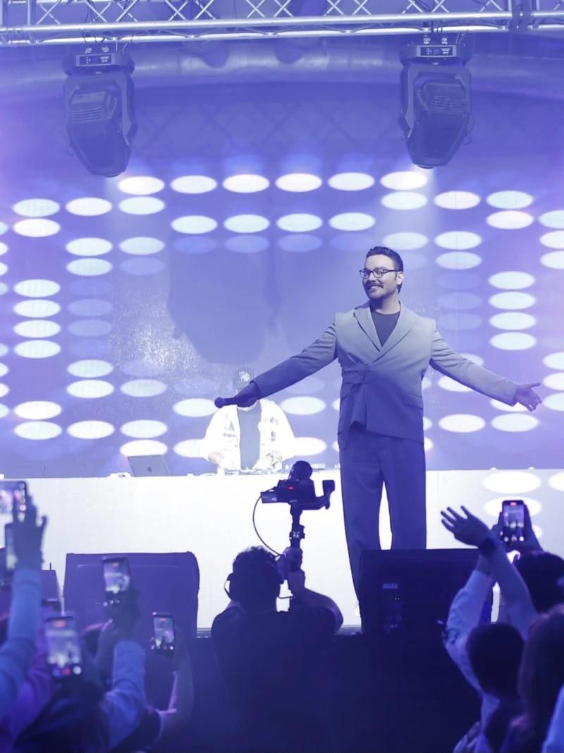 Sinan Akçıl şəxsi həyatı ilə bağlı sirri açdı Sinan Akçıl şəxsi həyatı ilə bağlı sirri açdı