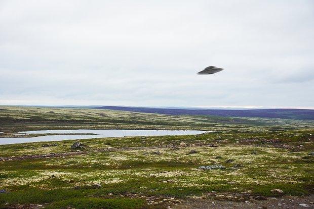 Pentaqon UFO-larla bağlı 73 illik gizli materialları açıqladı