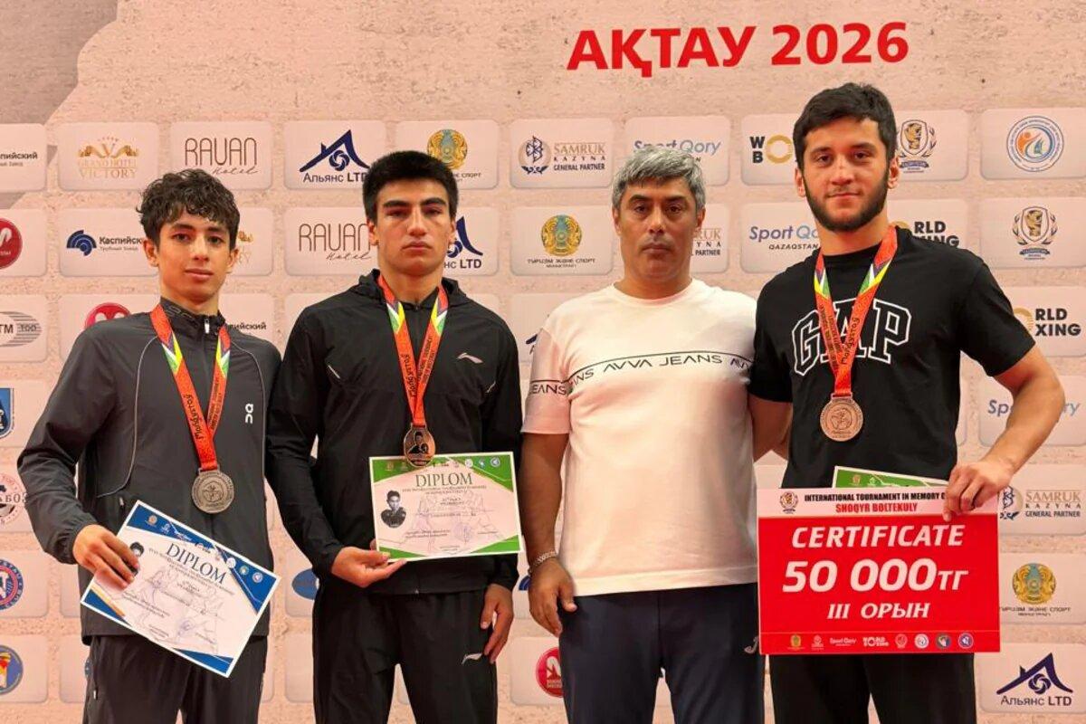 Boksçularımız Qazaxıstanda üç medal qazandılar